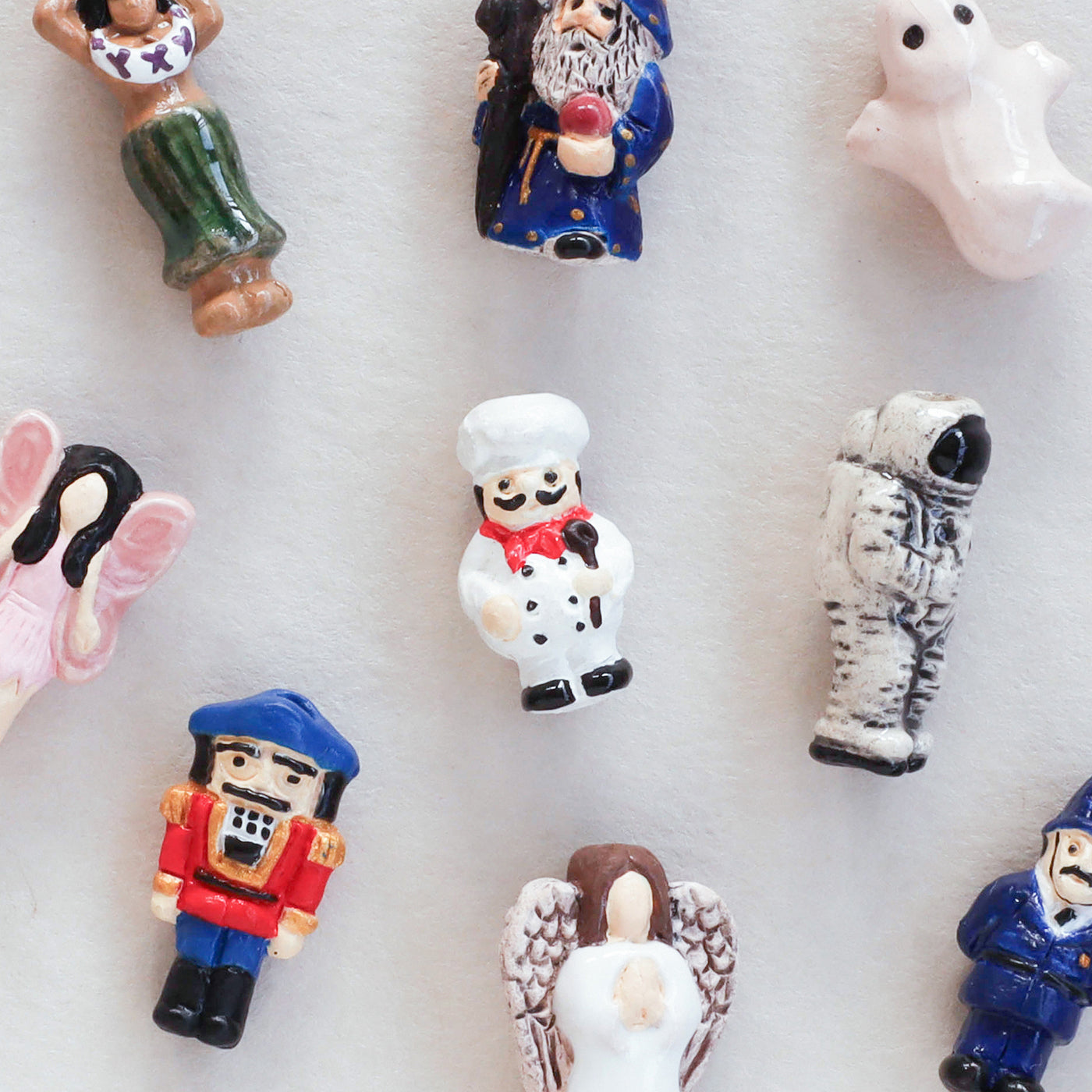 タイニーセラミックビーズ ひと？