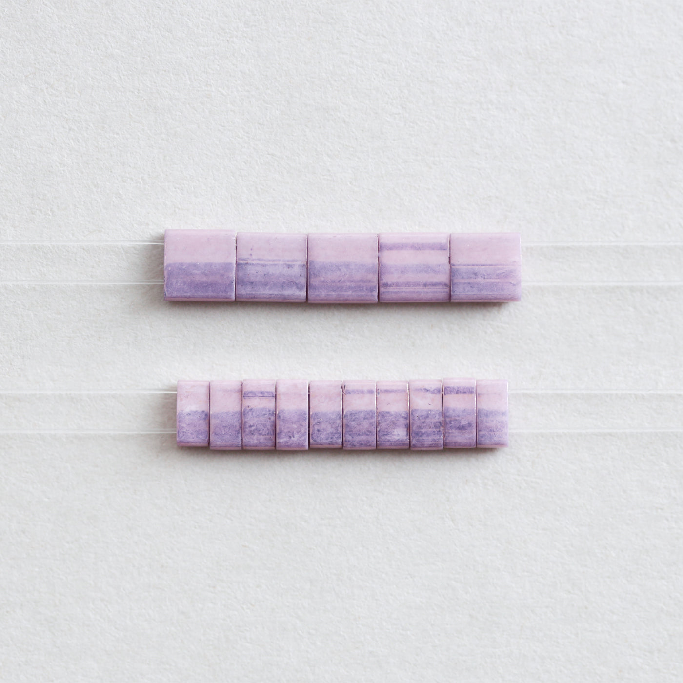 TILAビーズ　ゴールドラスター