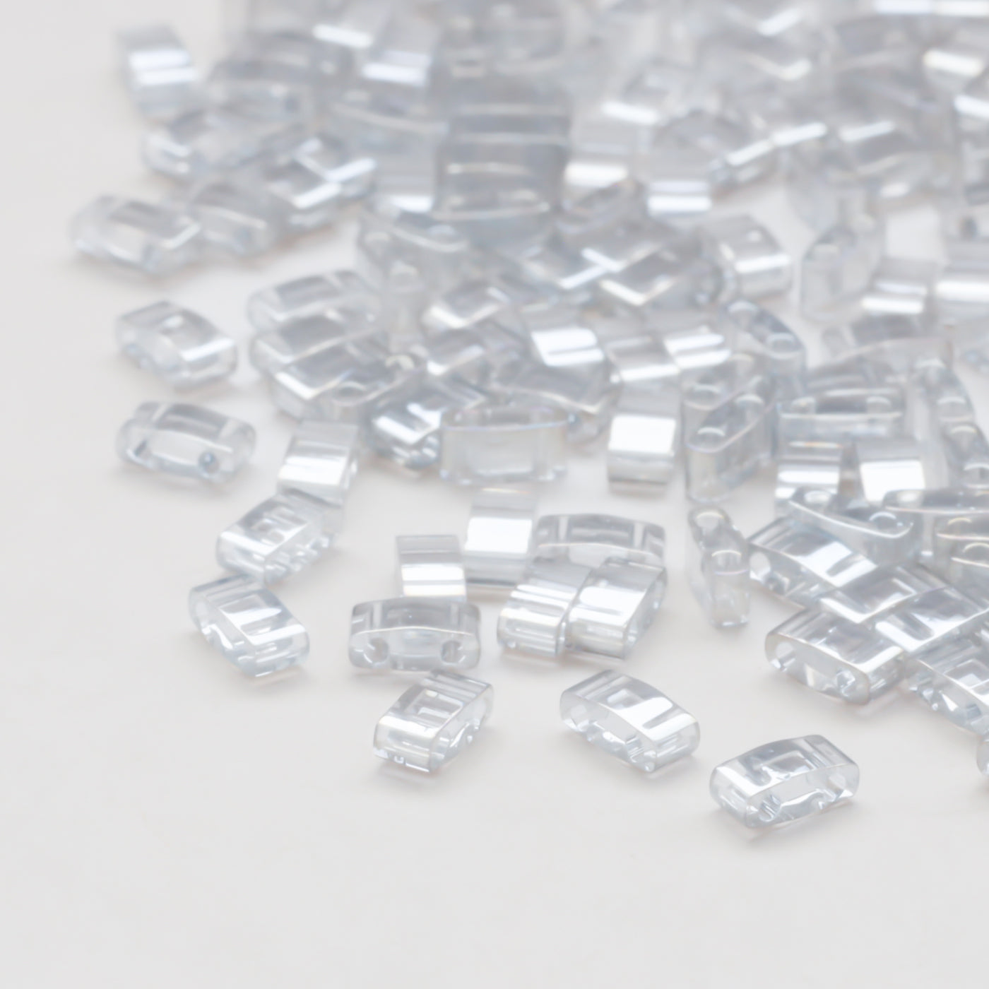 TILAビーズ　ゴールドラスター