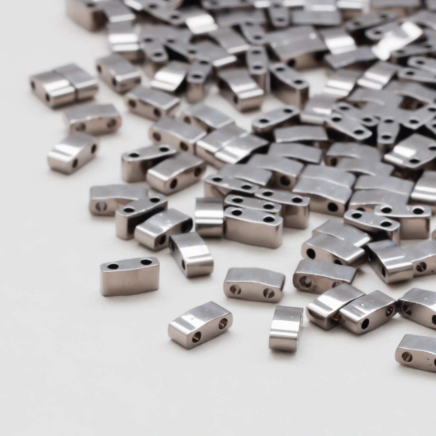 TILAビーズ　プレシャス