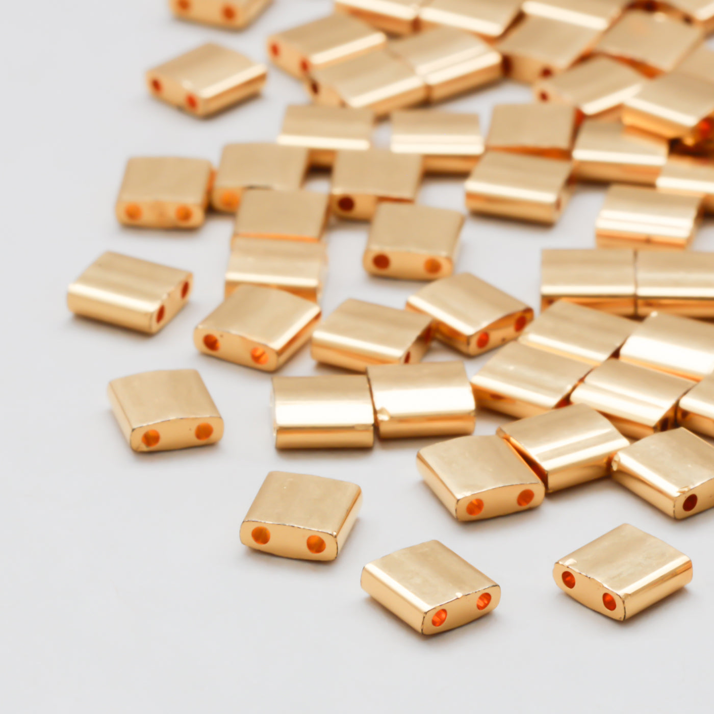 TILAビーズ　プレシャス