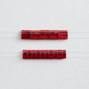 TILAビーズ　ゴールドラスター