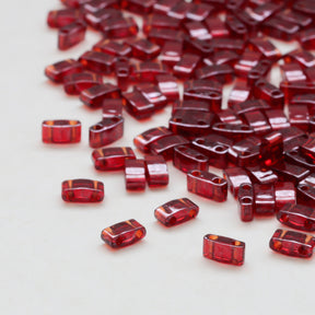 TILAビーズ　ゴールドラスター