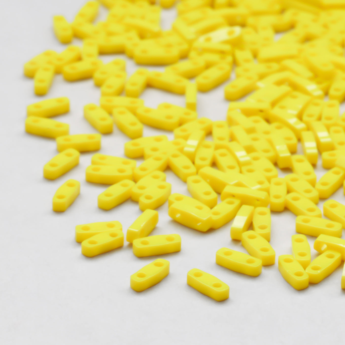 TILAビーズ　ギョク