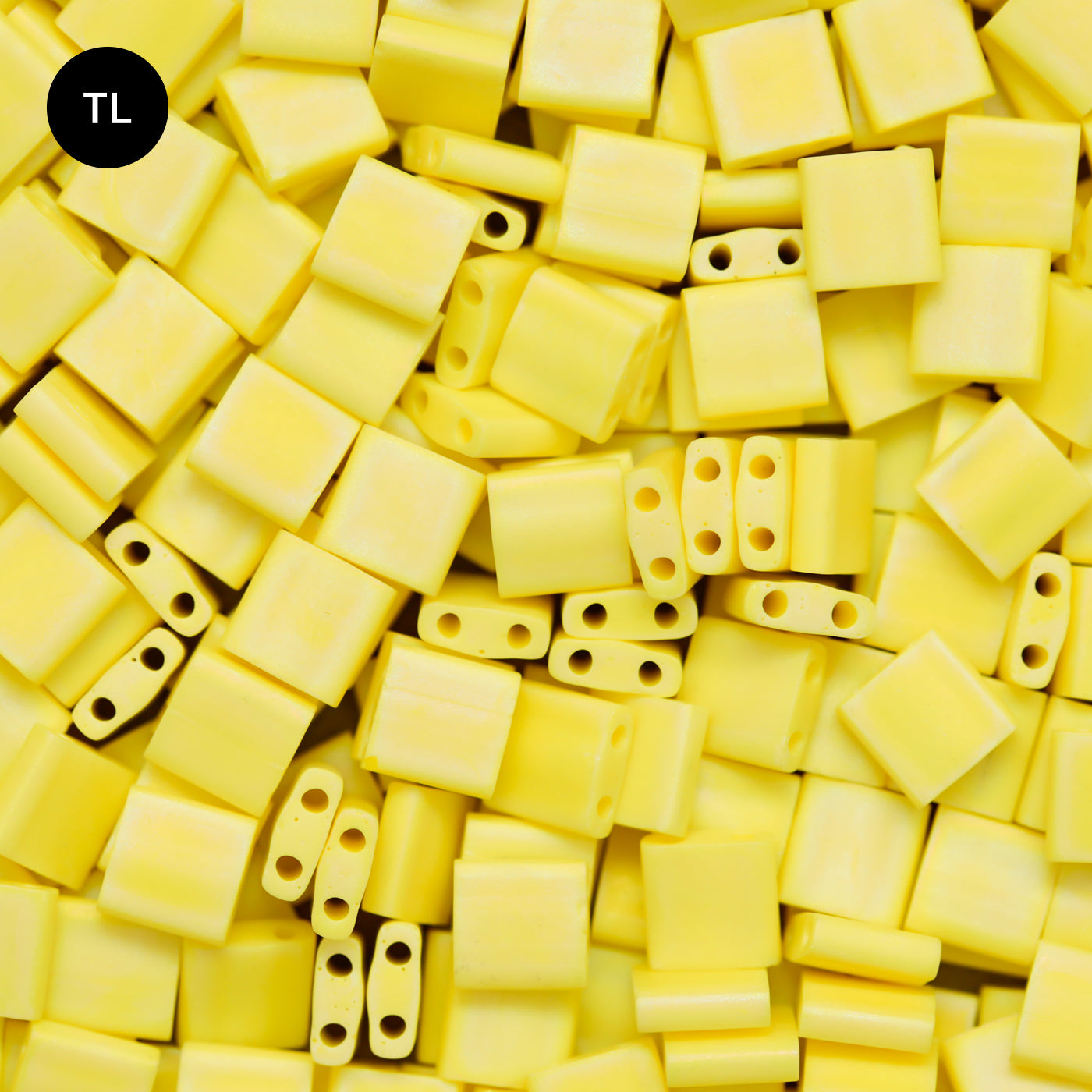 TILAビーズ　ギョクツヤ消しレインボー