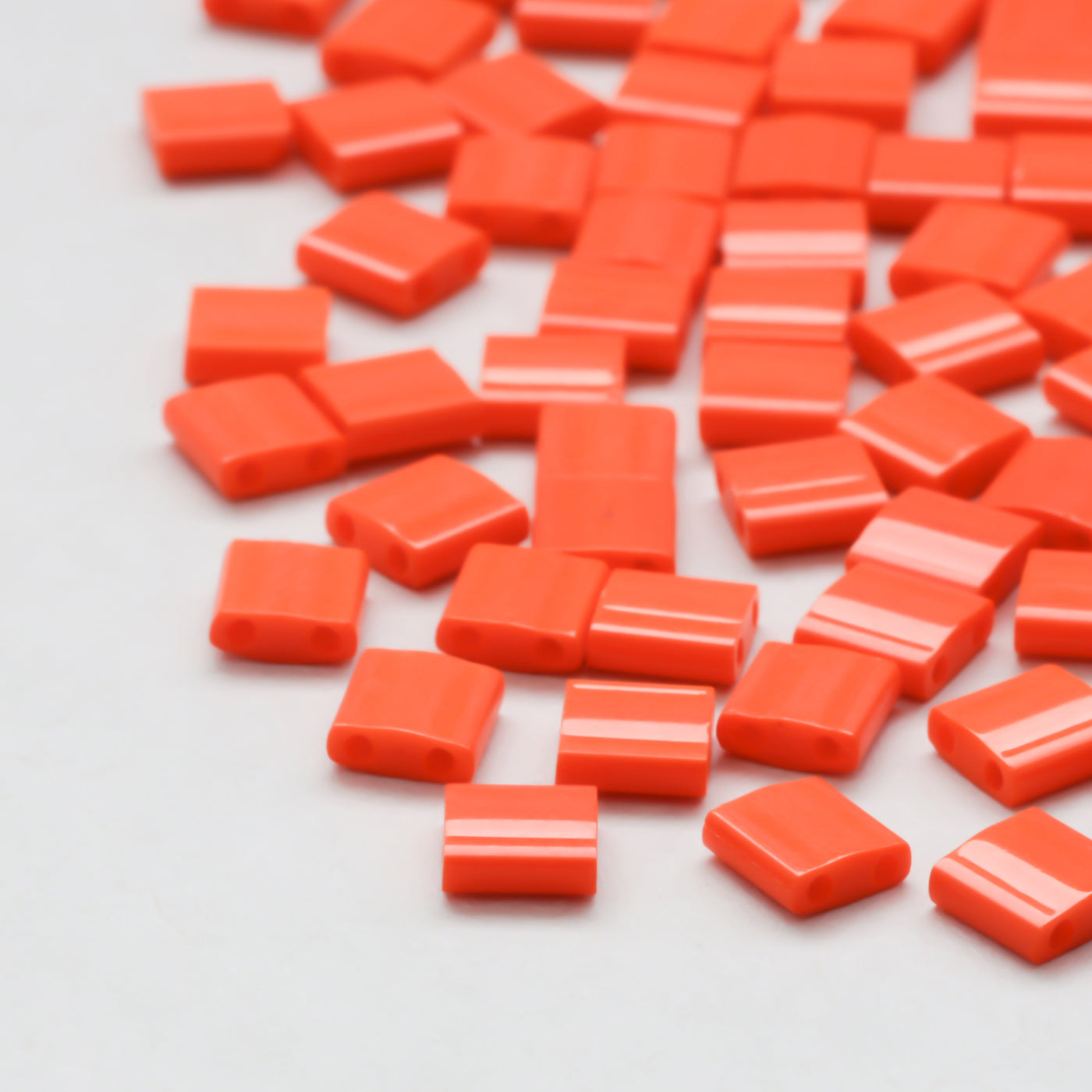 TILAビーズ　ギョク