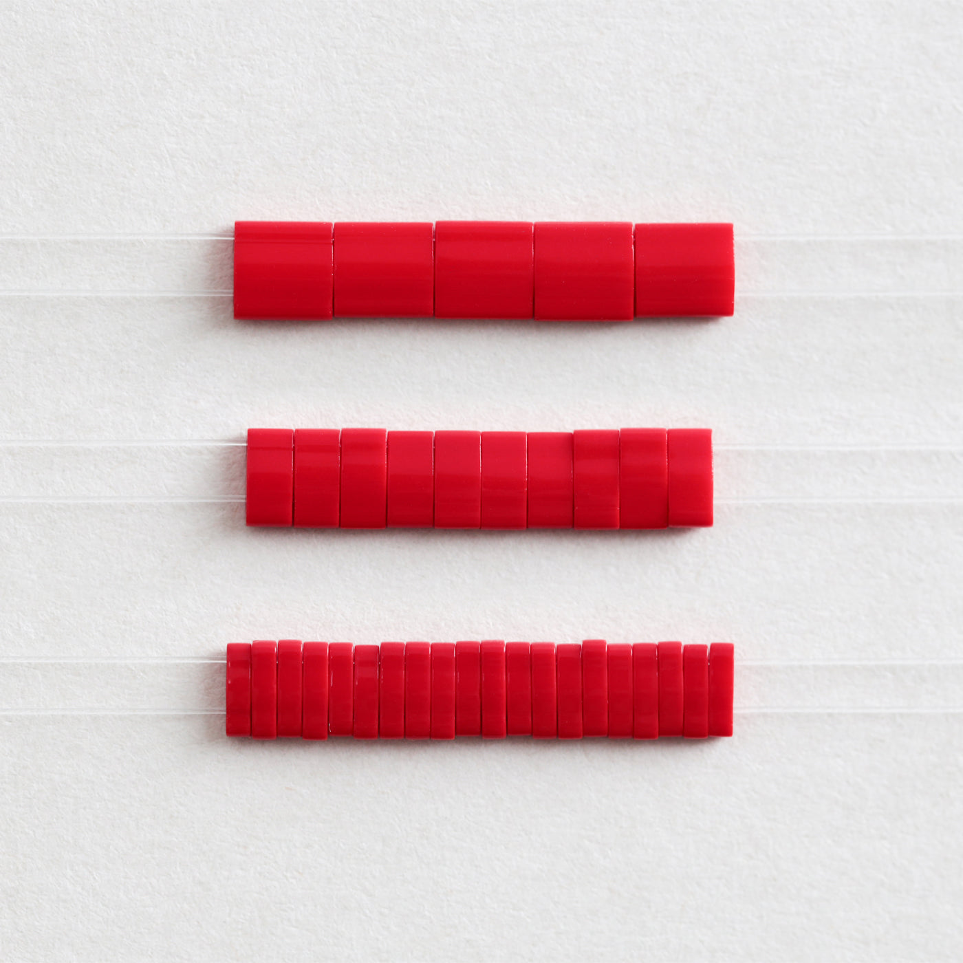 TILAビーズ　ギョク