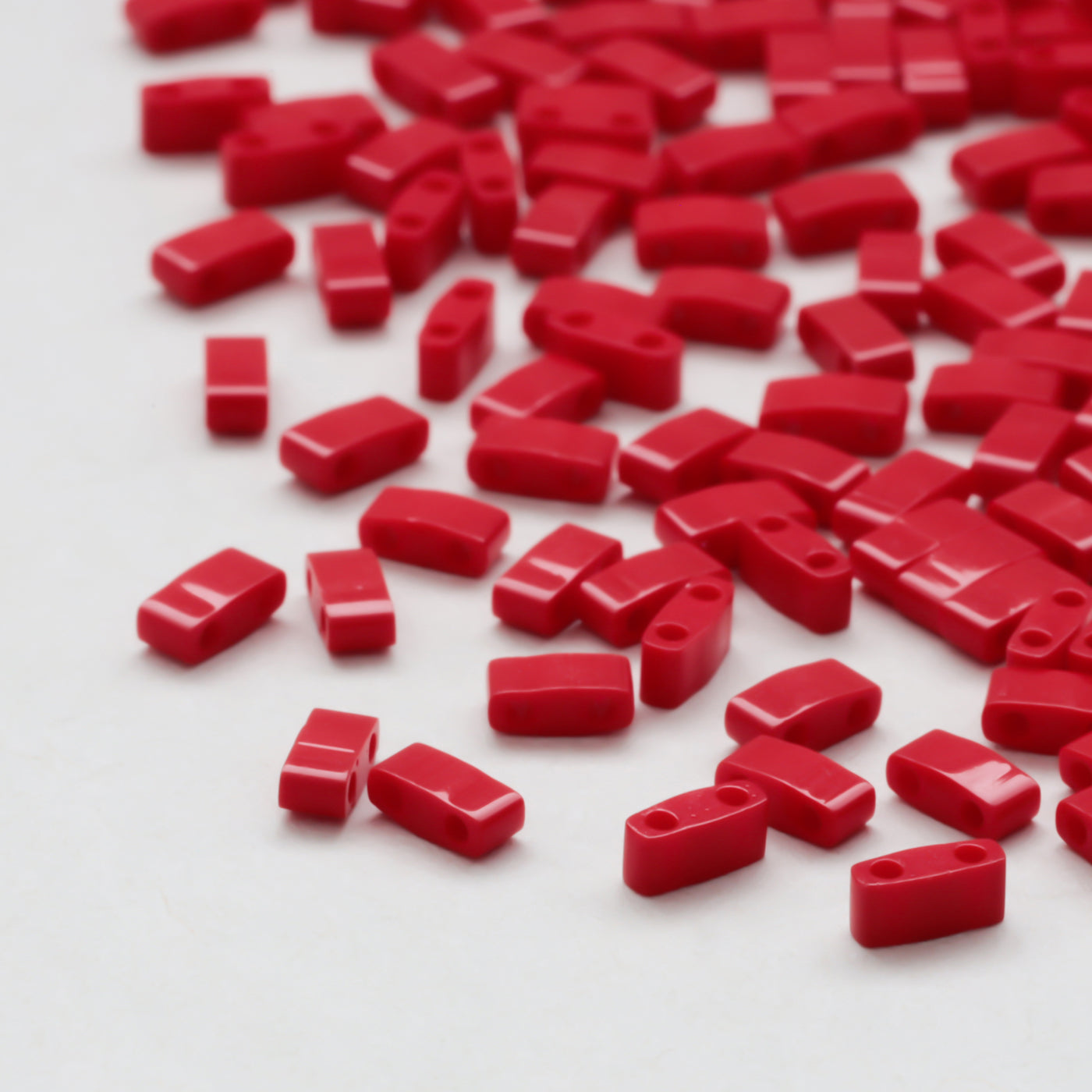 TILAビーズ　ギョク