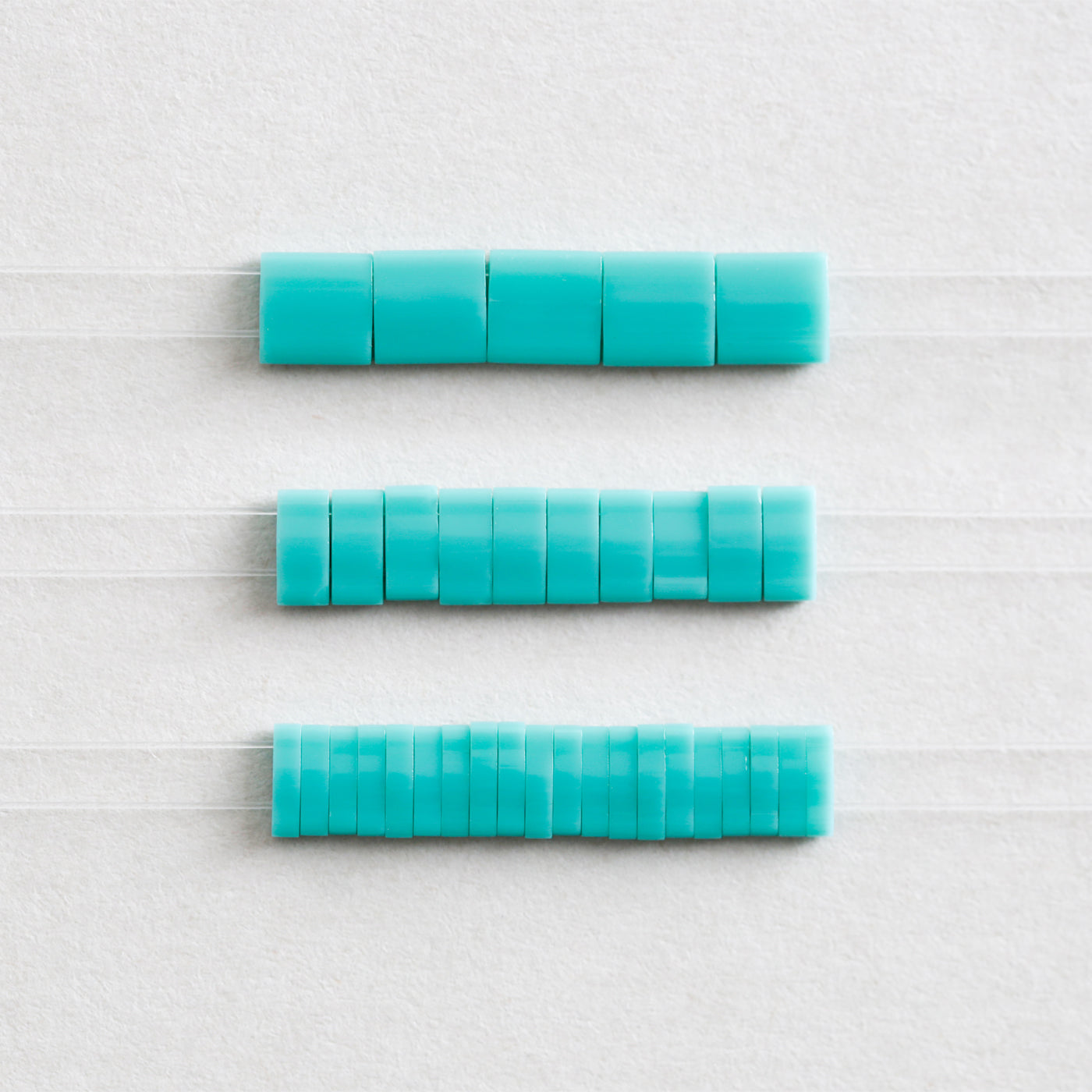 TILAビーズ　ギョク