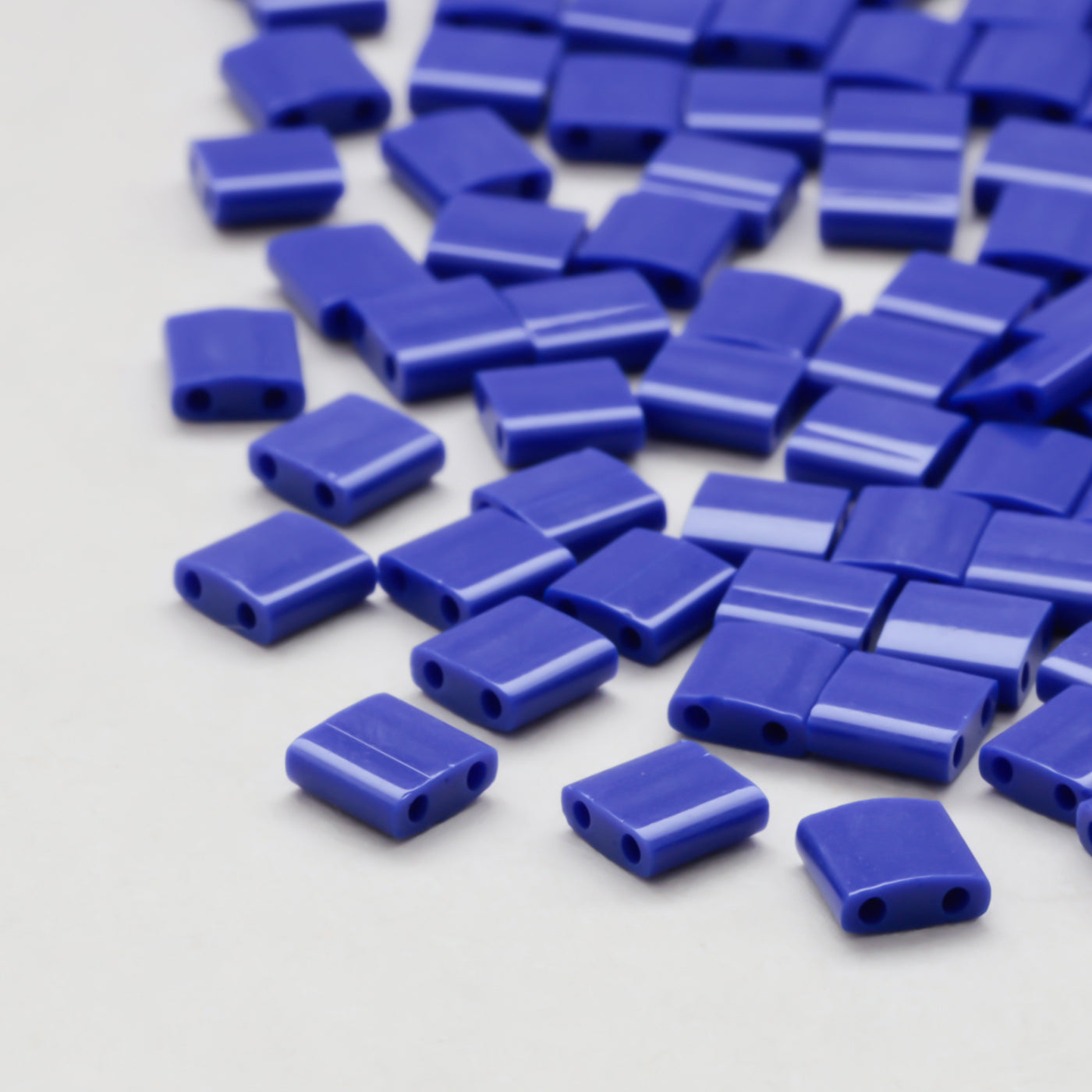 TILAビーズ　ギョク