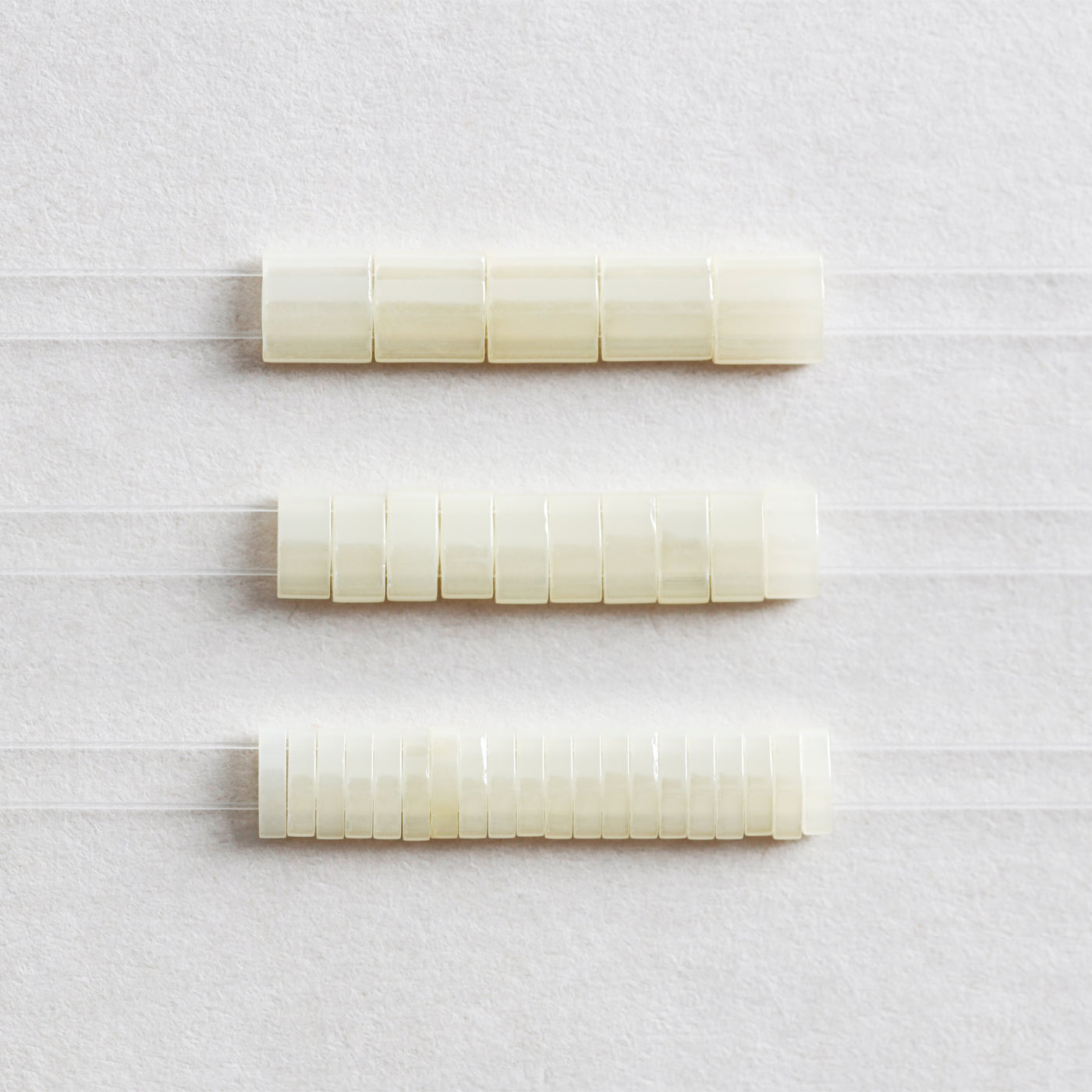 TILAビーズ　アラバス