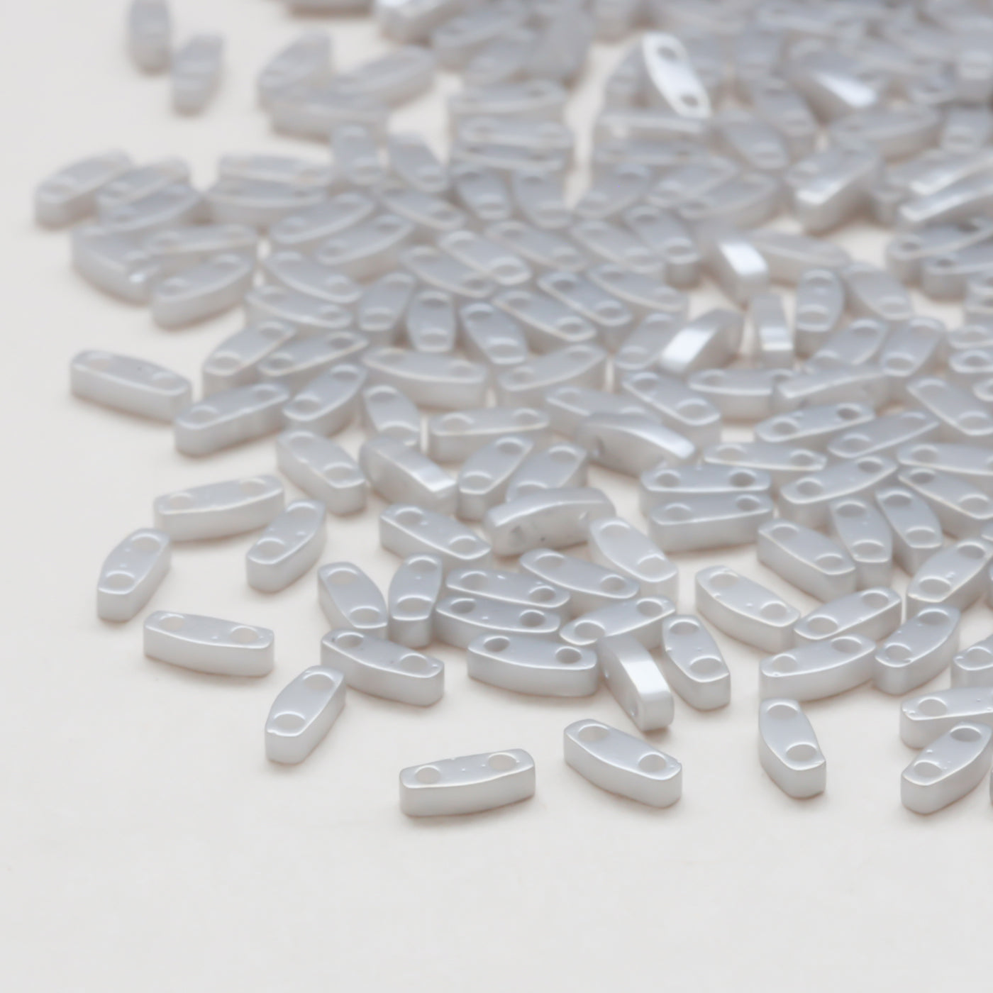 TILAビーズ　アラバス