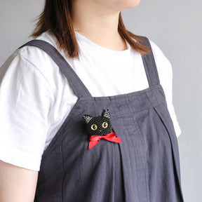 ビーズ編みの猫ブローチキット