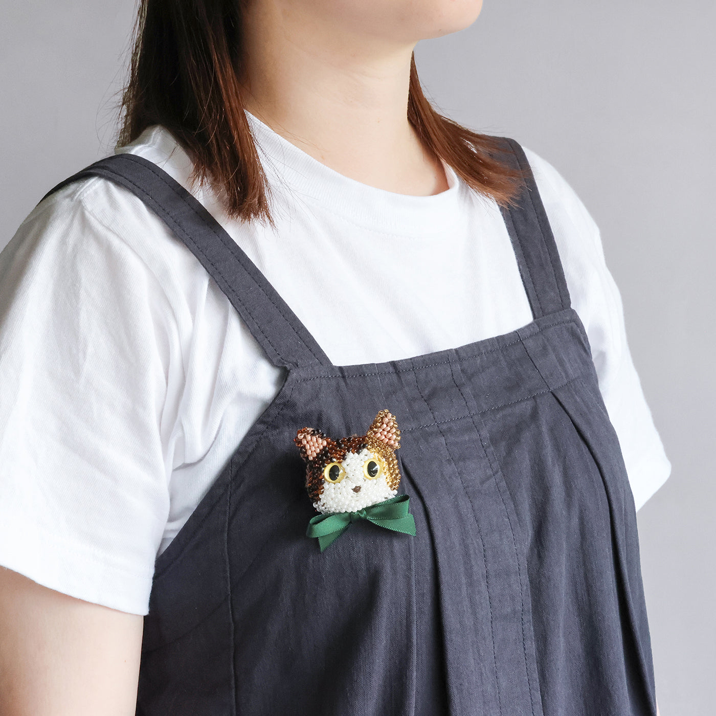 ビーズ編みの猫ブローチキット