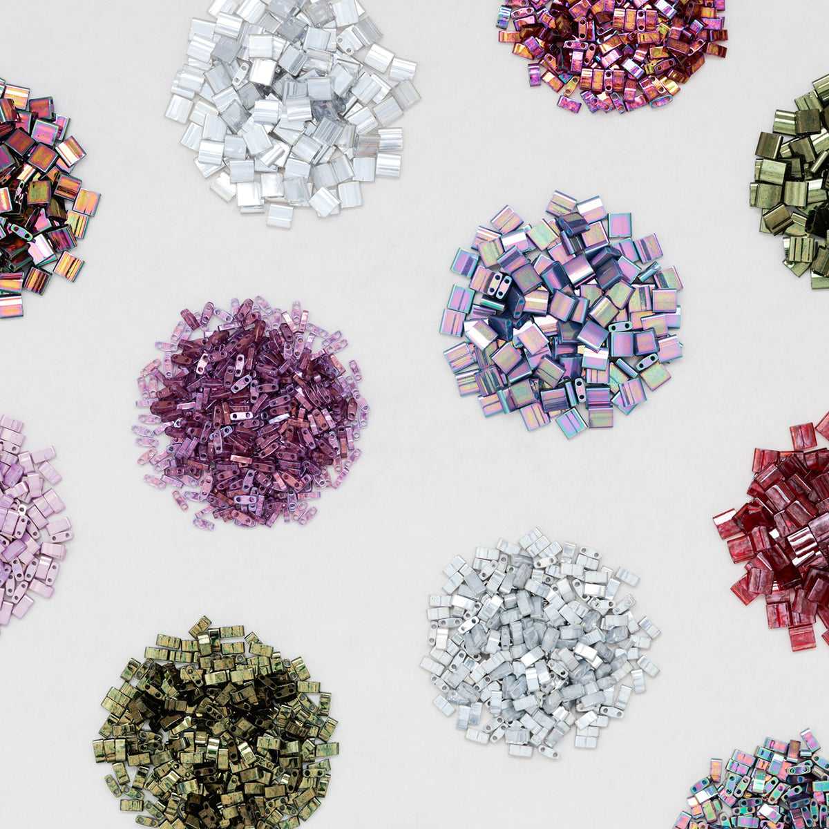 TILAビーズ　ゴールドラスター