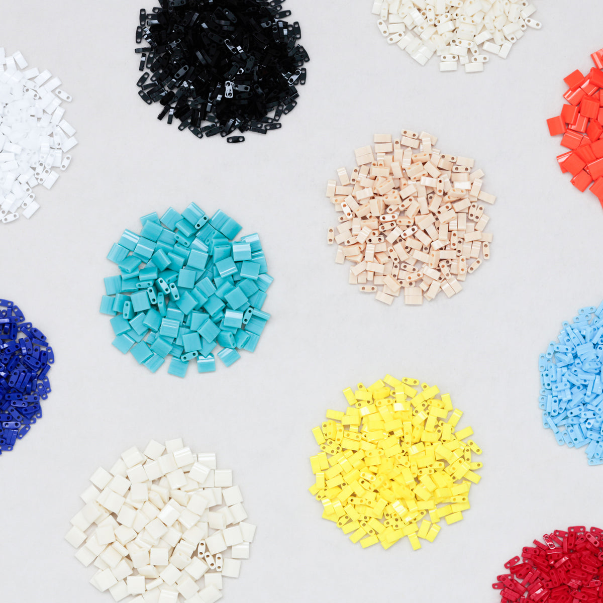 TILAビーズ　ギョク