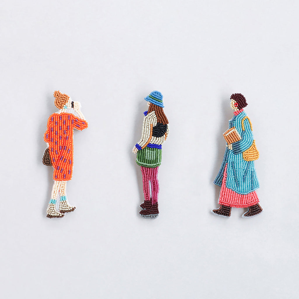 羊毛フェルトブローチ☆ハンドメイド☆刺繍☆ビーズ☆ 夕暮れに